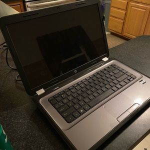 HP laptop & charging cord